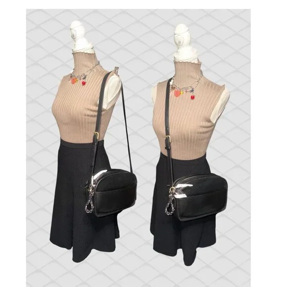 VTG Coach Camera Bag 9760 Black Leather Brass Crossbody Mid-80s NYC + Hang Tag - Picture 2 of 9